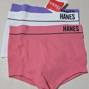 3‎ NWT Hanes Women's Ribbed Boxer Briefs in Pink, White, and Purple Small